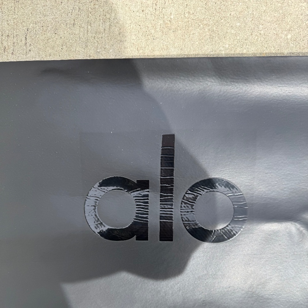 Alo Yoga Mat Black